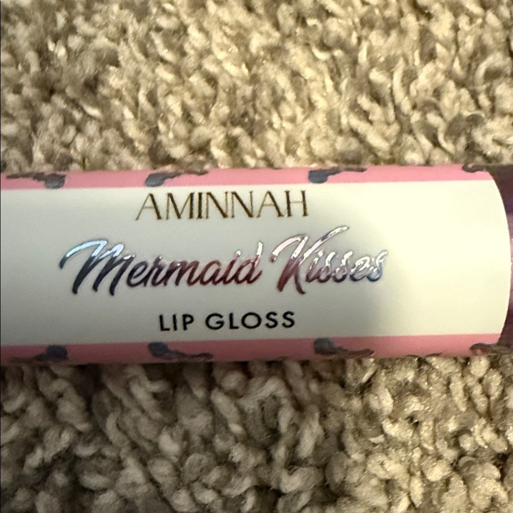 NEW!! Aminnah Lip Gloss brand new - choose from 11 varieties!! - Picture 5 of 15